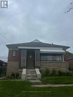 1837 VICTORIA PARK  Toronto, ON M1R 1T4