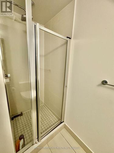 3711 - 50 Wellesley Street E, Toronto, ON - Indoor Photo Showing Bathroom