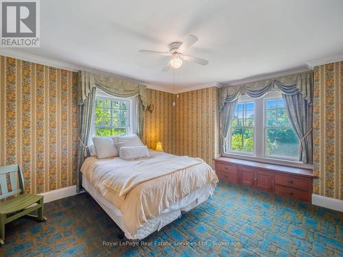 3175 Lakeshore Road W, Oakville (Br Bronte), ON - Indoor Photo Showing Bedroom