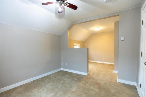 776 Stella Avenue, Winnipeg, MB - Indoor Photo Showing Other Room