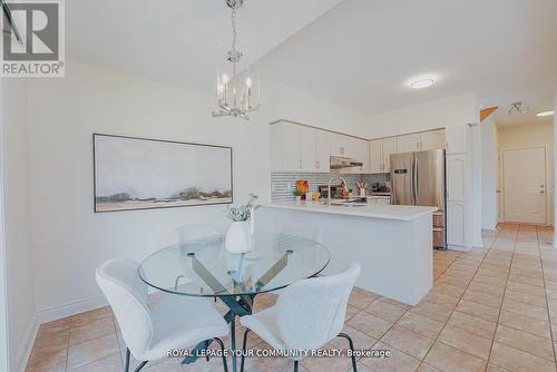 550 Greig Circle, Newmarket, ON - Indoor