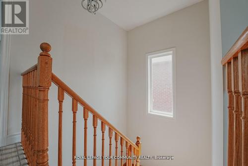 550 Greig Circle, Newmarket, ON - Indoor Photo Showing Other Room