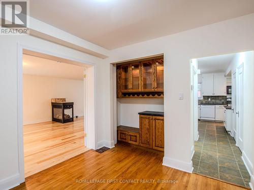 25 Holgate Street, Barrie, ON - Indoor Photo Showing Other Room
