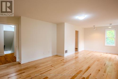 25 Holgate Street, Barrie, ON - Indoor Photo Showing Other Room