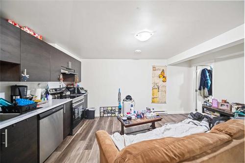 84 Woodydell Avenue, Winnipeg, MB - Indoor Photo Showing Kitchen