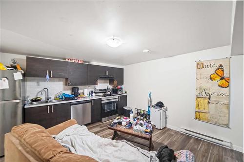 84 Woodydell Avenue, Winnipeg, MB - Indoor Photo Showing Kitchen With Double Sink