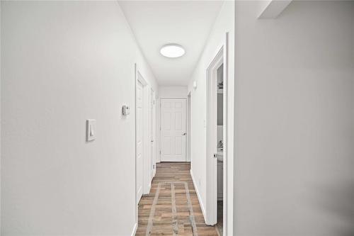 84 Woodydell Avenue, Winnipeg, MB - Indoor Photo Showing Other Room