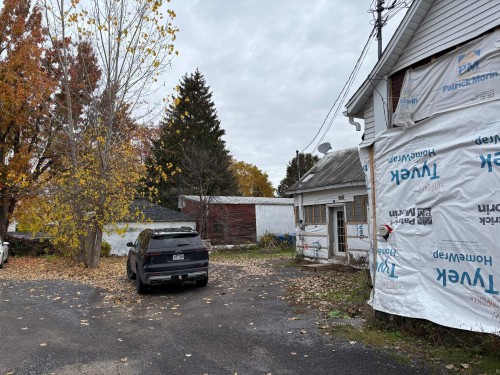 Stationnement - 180  - 186 Rue D'Iberville, Berthierville, QC - Outdoor