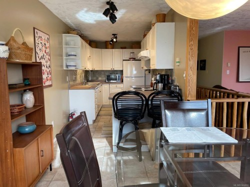 71A Orca Way, Alert Bay, BC - Indoor Photo Showing Other Room