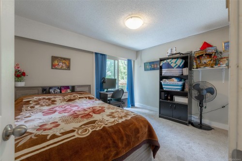 644 Nova St, Nanaimo, BC - Indoor Photo Showing Bedroom
