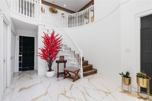 4202 Quadra St, Saanich, BC 