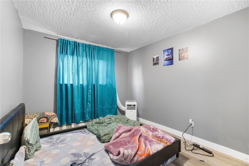 4202 Quadra St, Saanich, BC 