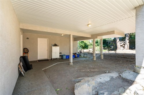 4202 Quadra St, Saanich, BC 