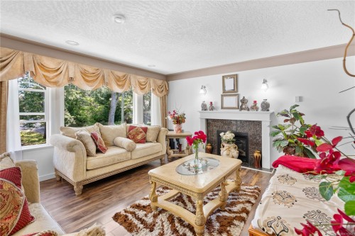 4202 Quadra St, Saanich, BC 