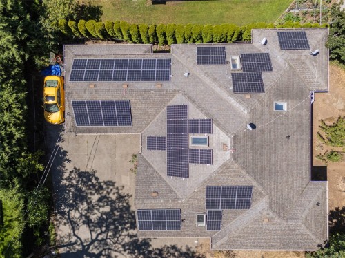 4202 Quadra St, Saanich, BC 