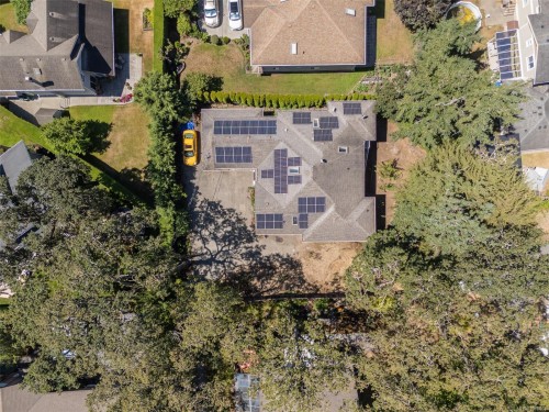 4202 Quadra St, Saanich, BC 