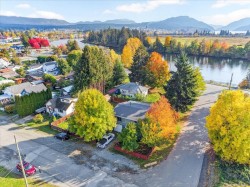 5238 Heaslip Rd  Port Alberni, BC V9Y 6Z9