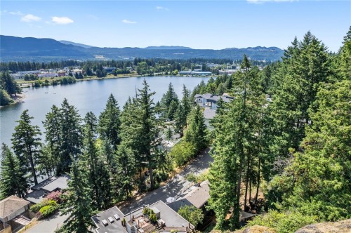 271 Woodhaven Dr, Nanaimo, BC 