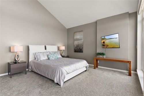 7-4771 Cordova Bay Rd, Saanich, BC 