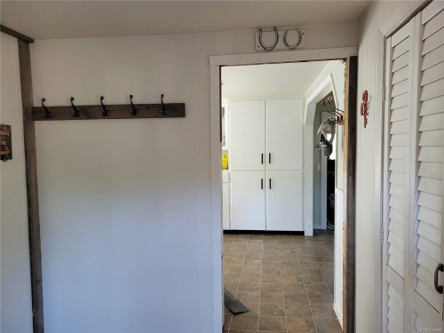 4766 Headquarters Rd, Courtenay, BC 