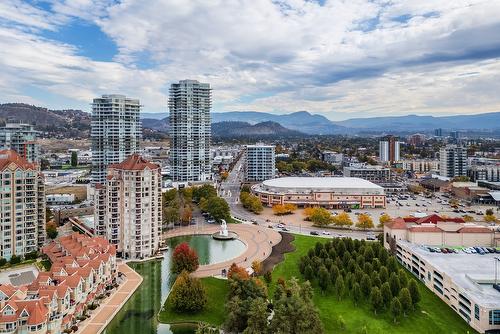 1107-1232 Ellis Street, Kelowna, BC - Outdoor With View