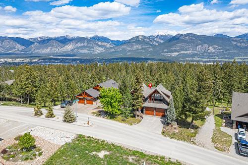 2557 Ledgerock Ridge, Invermere, BC - Outdoor With View