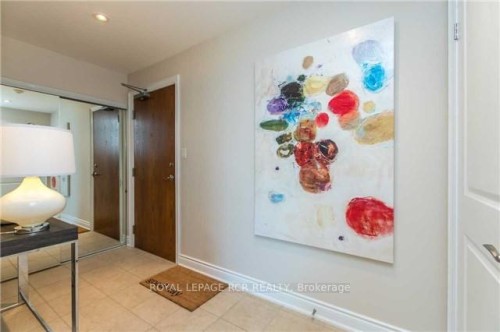 1403-37 Ellen Street, Barrie, ON - Indoor Photo Showing Other Room