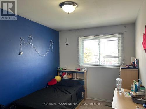 3341 Morning Star Drive, Mississauga, ON - Indoor Photo Showing Bedroom