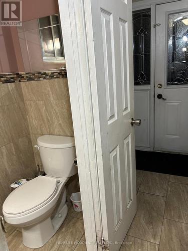 3341 Morning Star Drive, Mississauga, ON - Indoor Photo Showing Bathroom