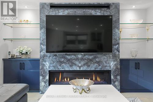 182 Parkview Hill Crescent, Toronto, ON - Indoor With Fireplace