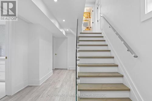 182 Parkview Hill Crescent, Toronto, ON - Indoor Photo Showing Other Room