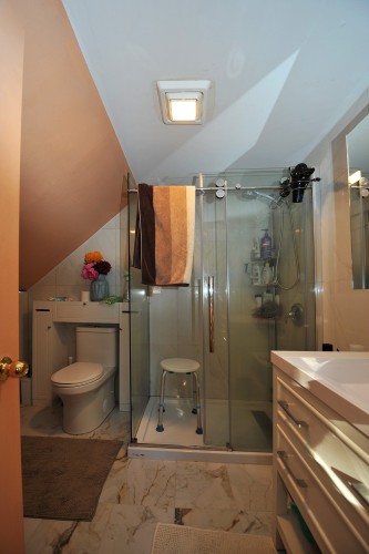 Salle de bains attenante à la CCP - 357 Rg St-Joseph, Saint-Ignace-De-Loyola, QC - Indoor Photo Showing Bathroom