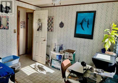 9 Maple Drive, Greater Napanee (Greater Napanee), ON - Indoor Photo Showing Other Room