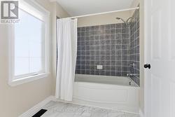 ensuite bathroom 2 - 
