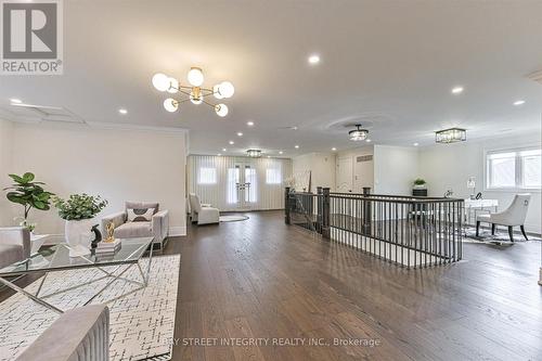 17 Red Giant Street, Richmond Hill, ON - Indoor Photo Showing Other Room