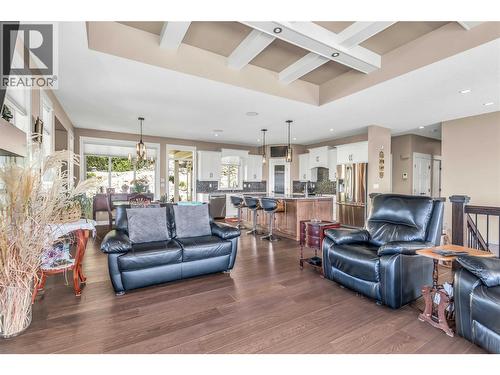 Open Concept - 8780 Braeburn Drive, Coldstream, BC - Indoor Photo Showing Living Room