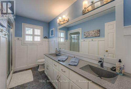 177 Old Maple Boulevard, Guelph/Eramosa, ON - Indoor Photo Showing Bathroom