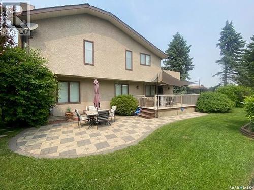 32 Windfield Place, Yorkton, SK - Outdoor With Deck Patio Veranda