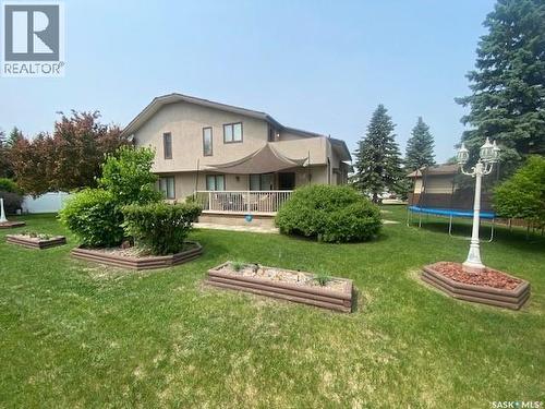 32 Windfield Place, Yorkton, SK - Outdoor With Deck Patio Veranda With Backyard