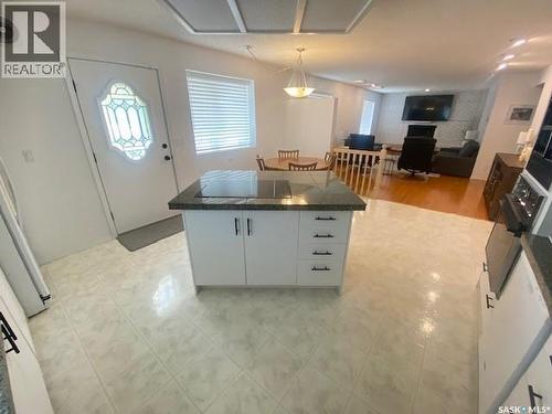 32 Windfield Place, Yorkton, SK - Indoor Photo Showing Kitchen