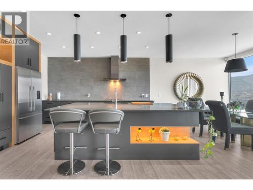 3416 Water Birch Circle, Kelowna, BC - Indoor Photo Showing Kitchen With Upgraded Kitchen