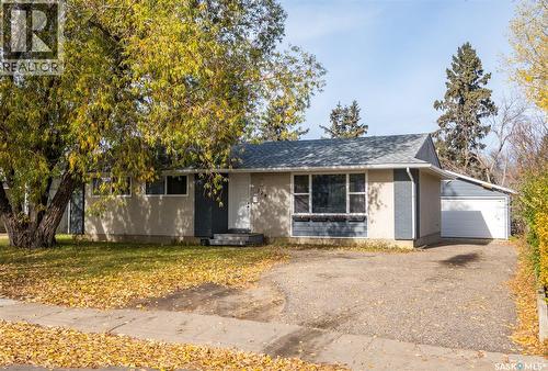 724 Eastwood STREET  Prince Albert, SK S6V 2T5
