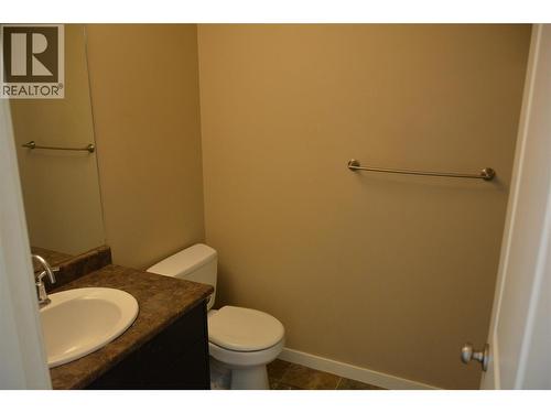 2860 Valleyview Drive Unit# 25, Kamloops, BC - Indoor Photo Showing Bathroom