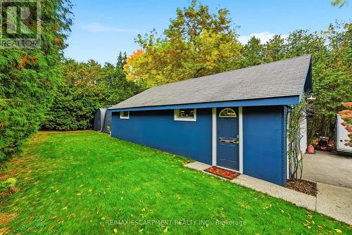 415 Henderson Road, Burlington, ON - Outdoor