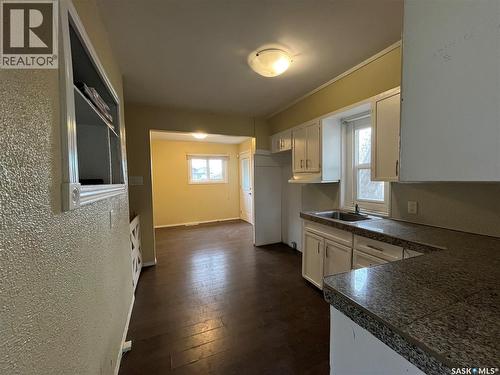 1228 1St Avenue N, Saskatoon, SK - Indoor Photo Showing Kitchen