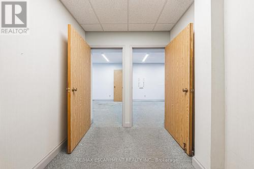 120 Catharine Street S, Hamilton, ON 