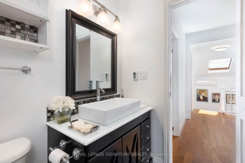 1969 Balsam Avenue, Mississauga, ON - Indoor Photo Showing Bathroom