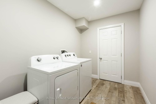 1969 Balsam Avenue, Mississauga, ON - Indoor Photo Showing Laundry Room