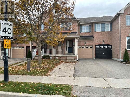 52 COLERIDGE DRIVE  Newmarket, ON L3X 2T6