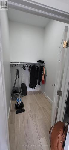 600 10Th Street E, Cornwall, ON - Indoor